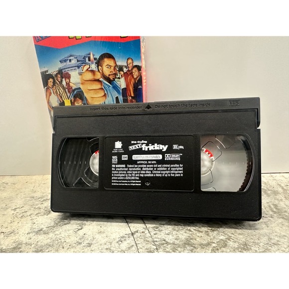 Next‎ Friday VHS with Spanish Subtitles - Picture 3 of 8